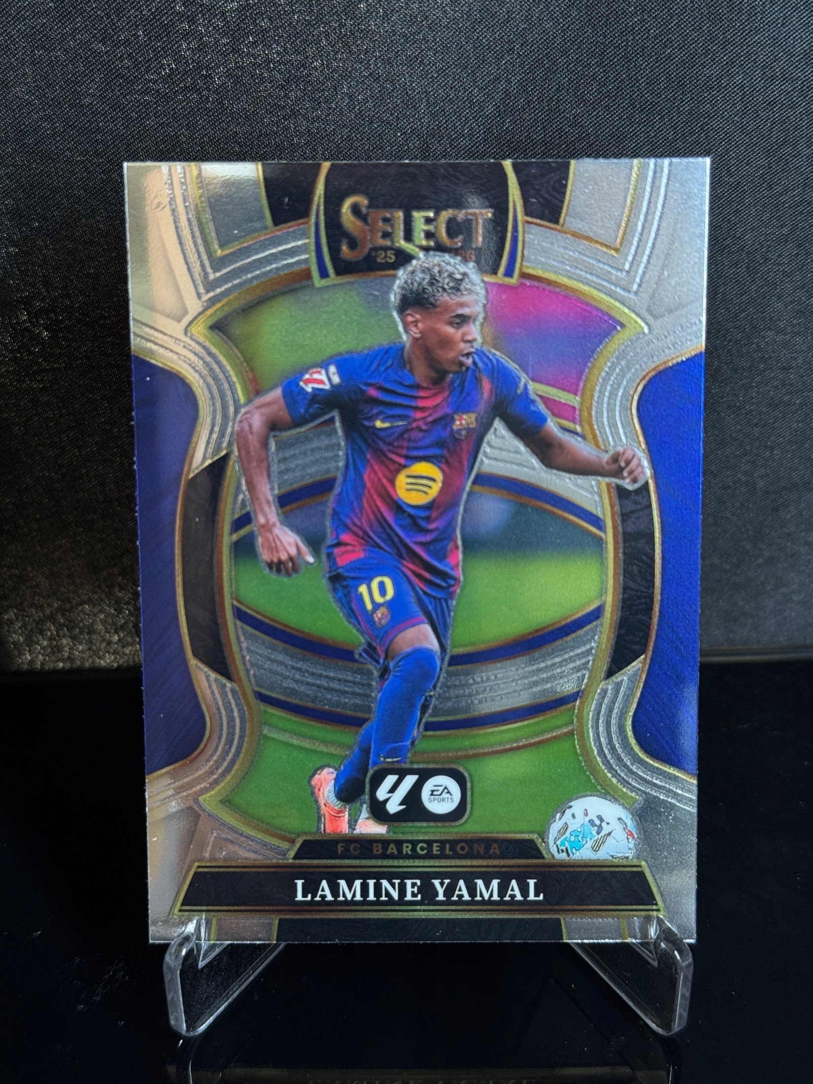 2025-26 Panini Select La Liga Soccer Lamine Yamal Terrace front