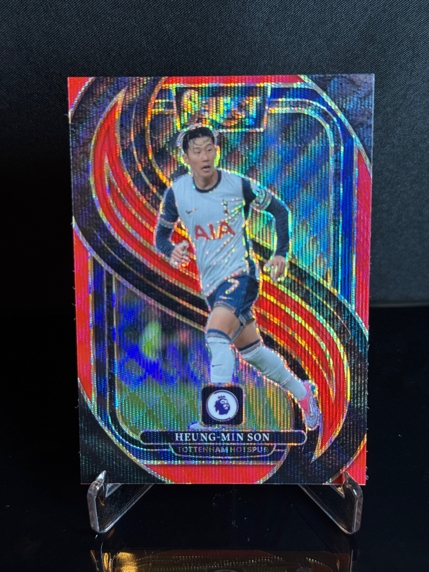 2024-25 Panini Select Premier League Heung-Min Son Mezzanine Red Prizm front