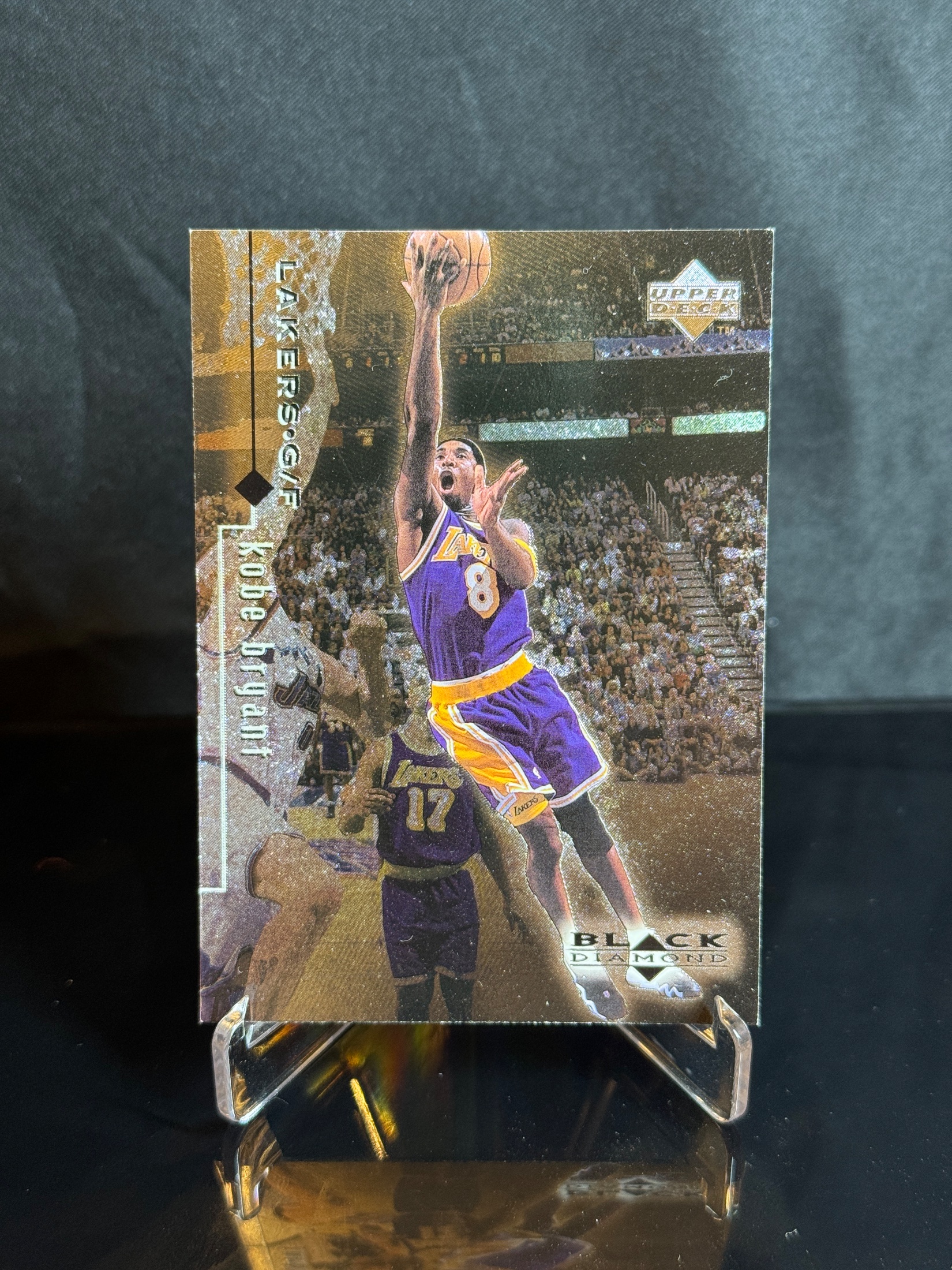 1998-99 Upper Deck Black Diamond Kobe Bryant front
