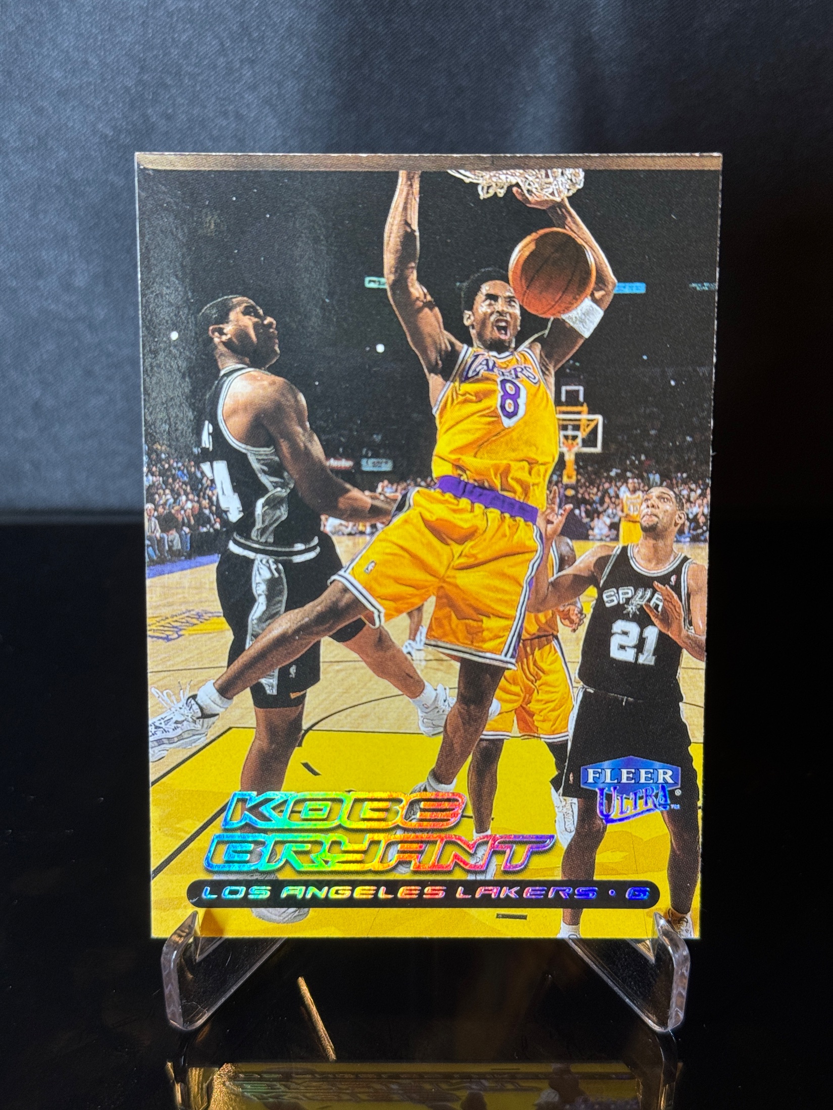 1999-00 Fleer Ultra Kobe Bryant front