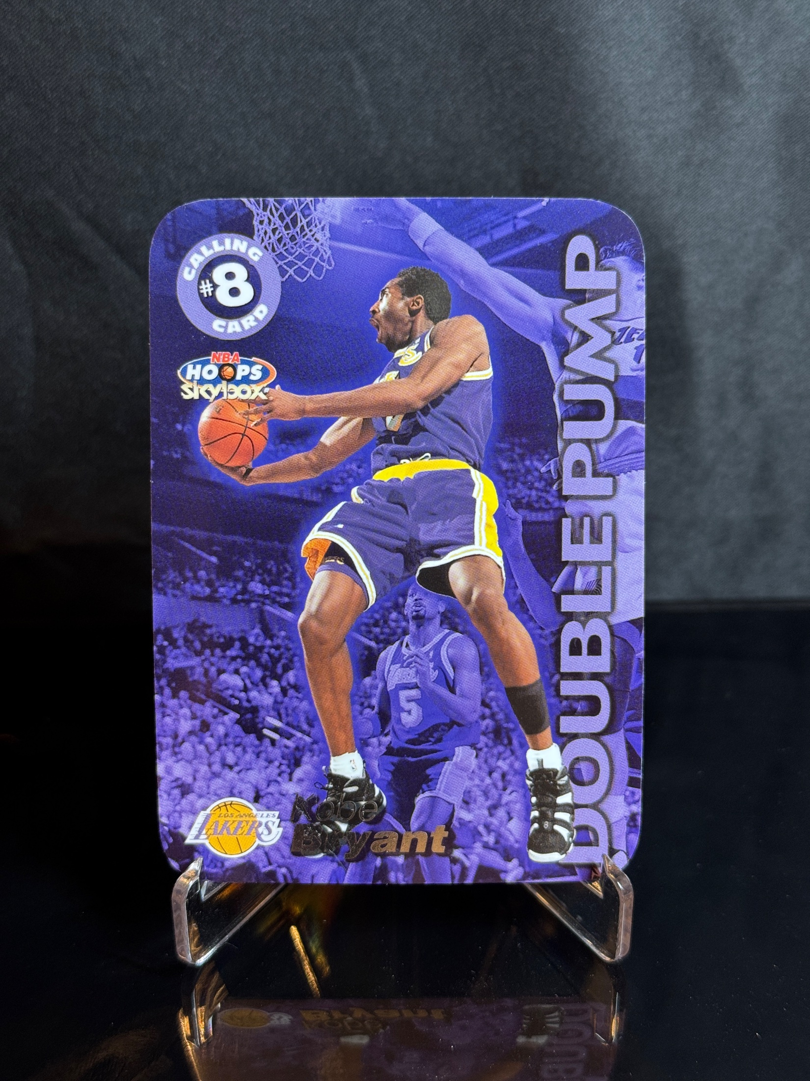 1999-00 Fleer NBA Hoops SkyBox Kobe Bryant front