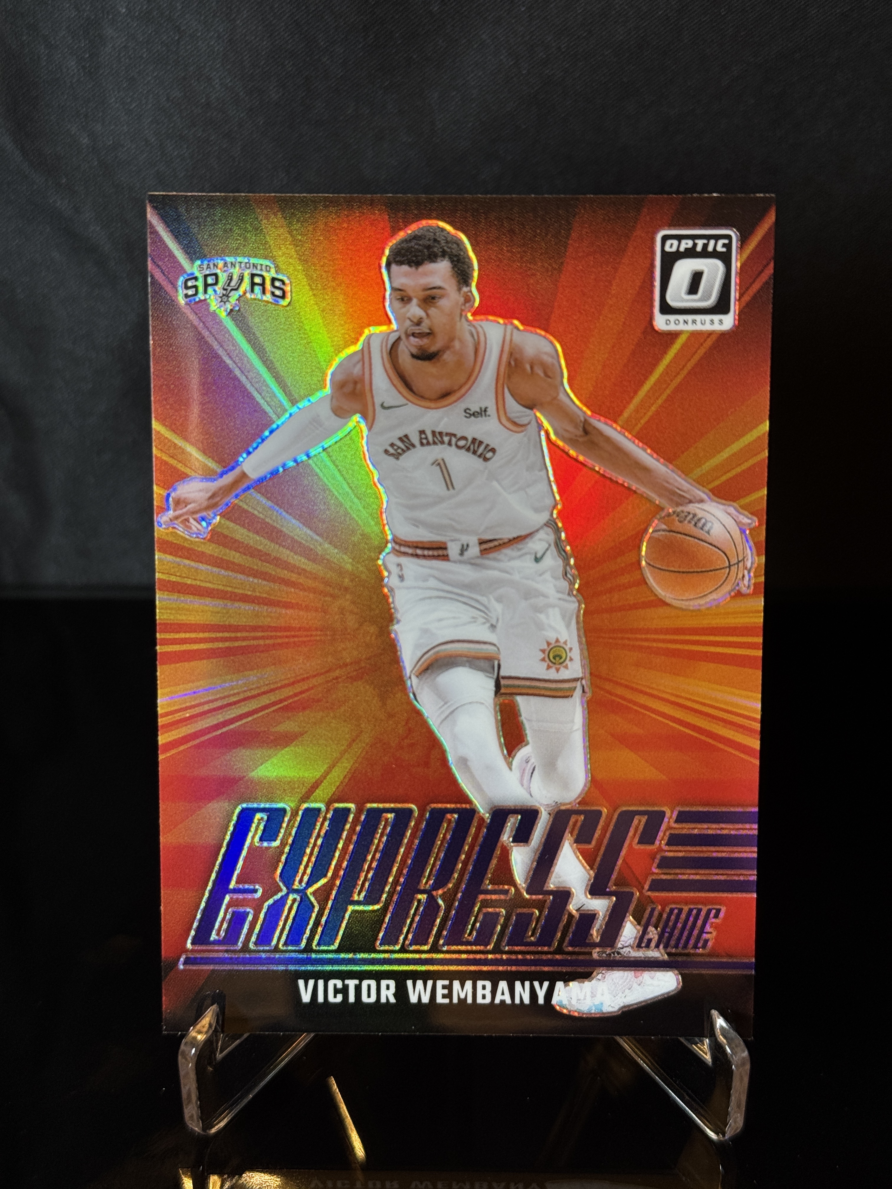 2024-25 Panini Donruss Optic Victor Wembanyama Prizm front